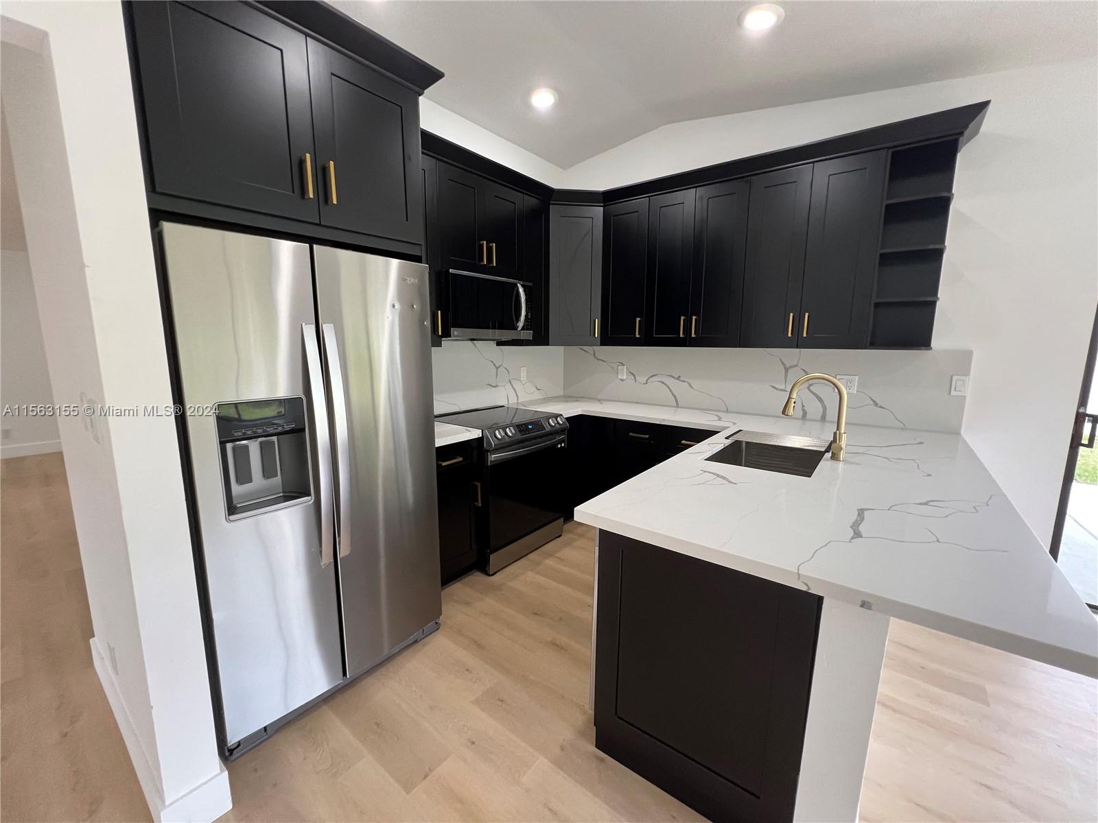 JACARANDA PARCEL 338 - Residential Lease