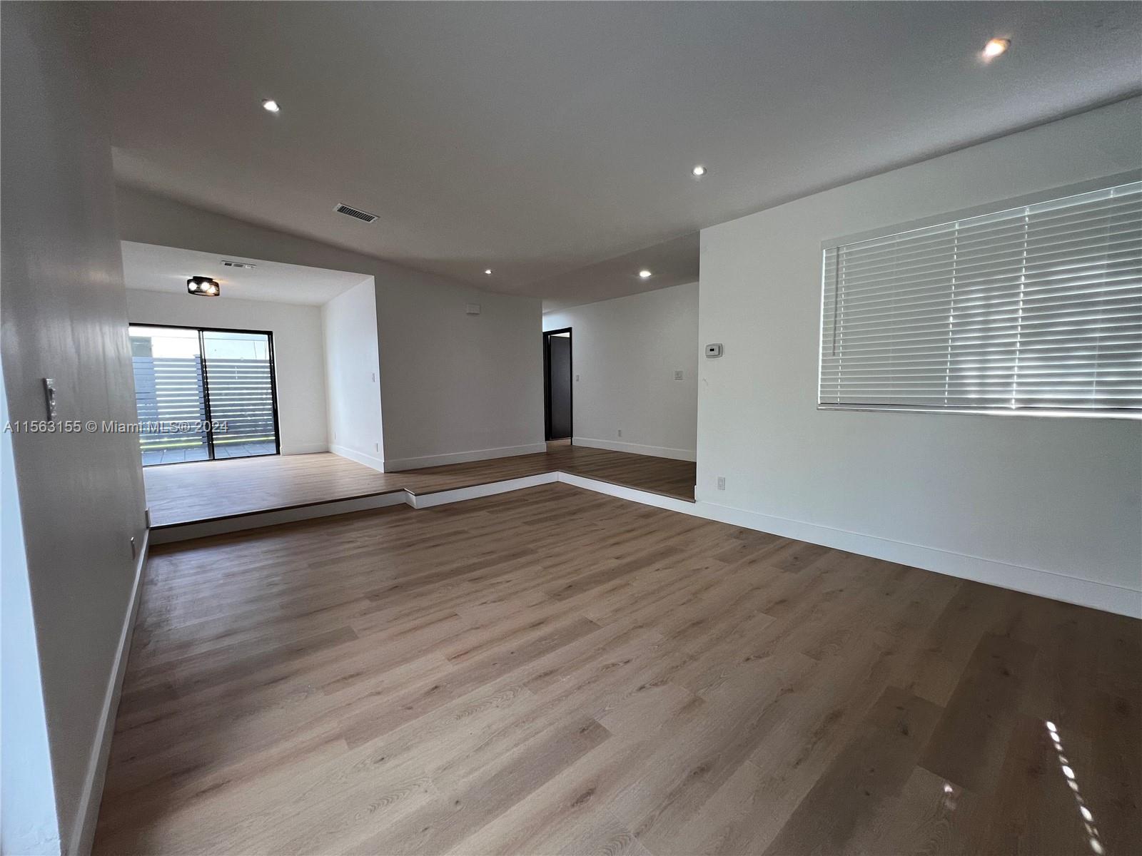 JACARANDA PARCEL 338 - Residential Lease