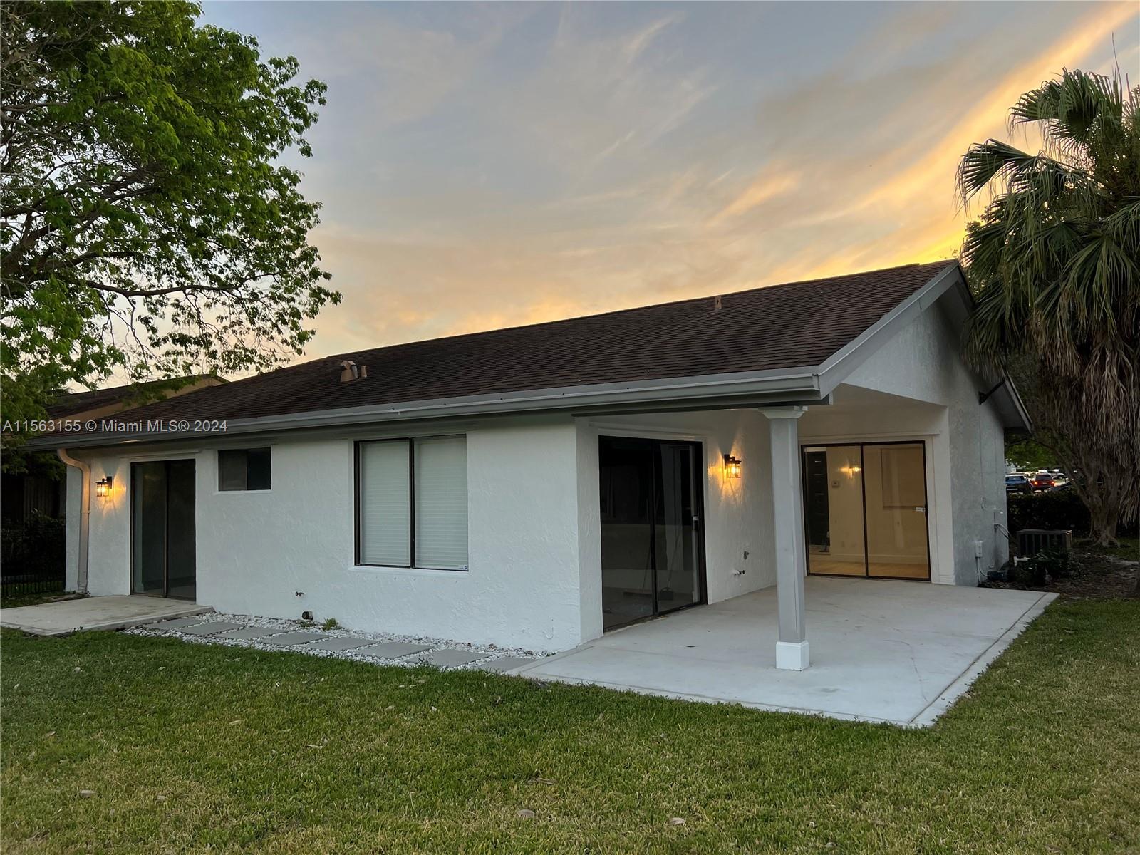 JACARANDA PARCEL 338 - Residential Lease