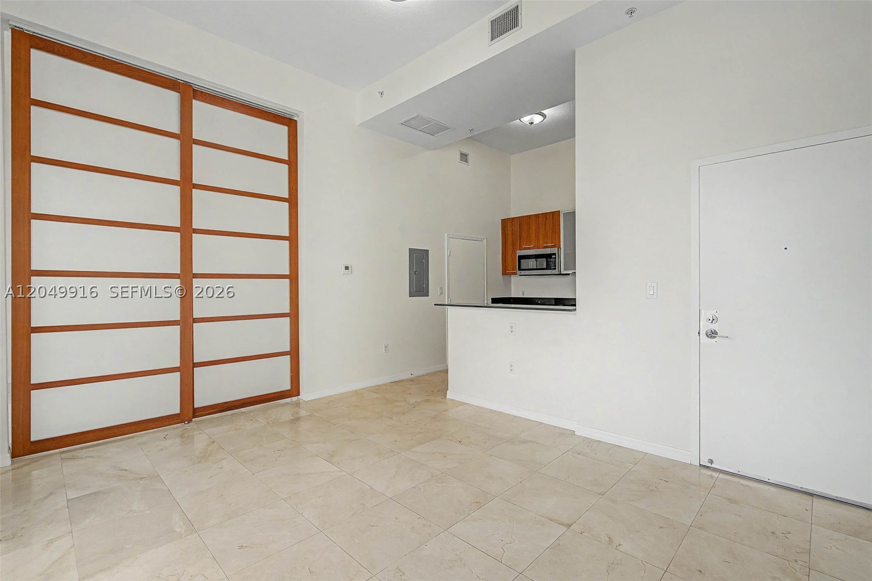 METROPOLIS I AT DADELAND - Residential Lease