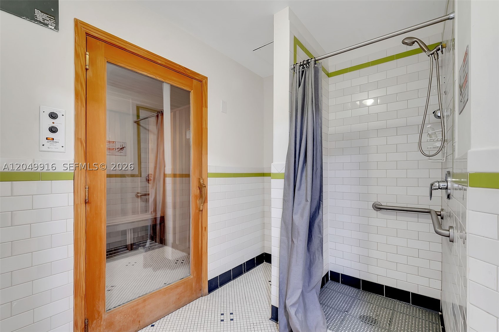 METROPOLIS I AT DADELAND - Residential Lease