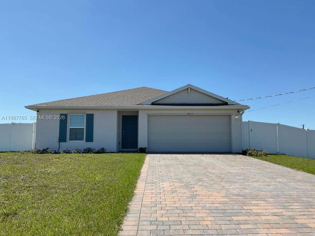 PORT LA BELLE UNIT 8 - Residential