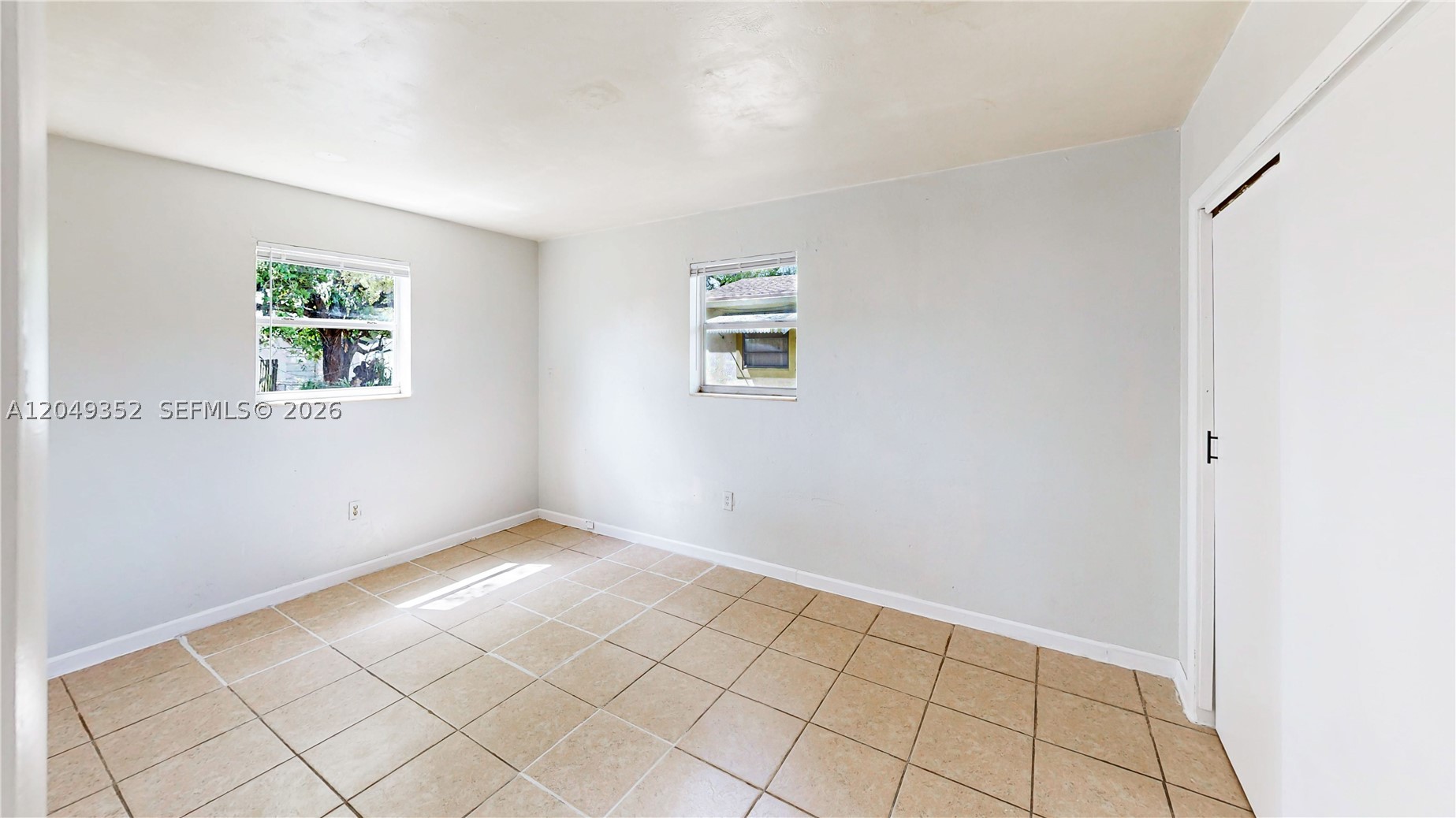 HIALEAH HEIGHTS - Residential