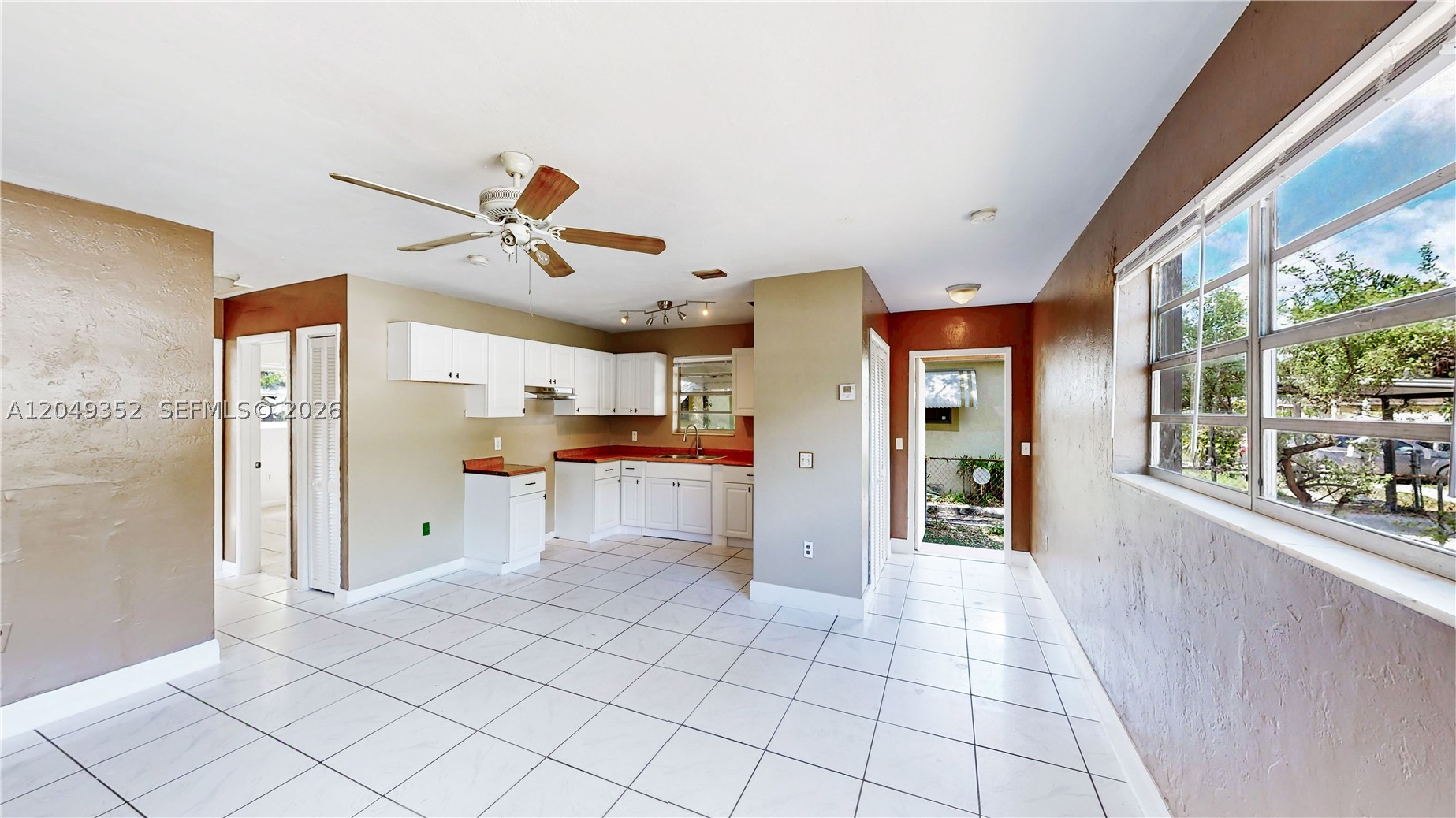 HIALEAH HEIGHTS - Residential