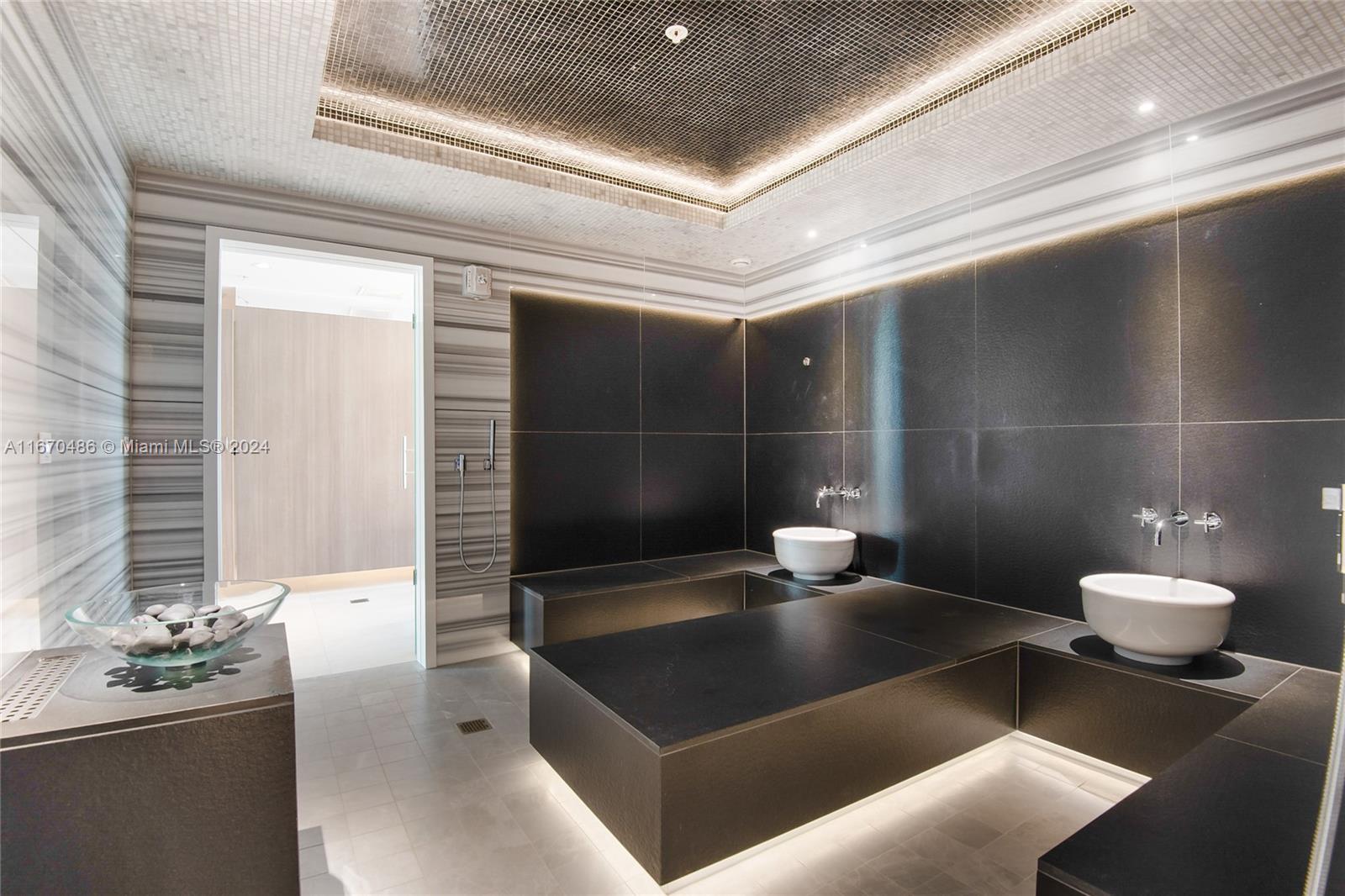 L'ATELIER CONDO - Residential