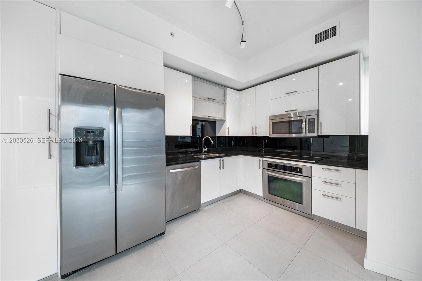 Infinity at Brickell - Residential
