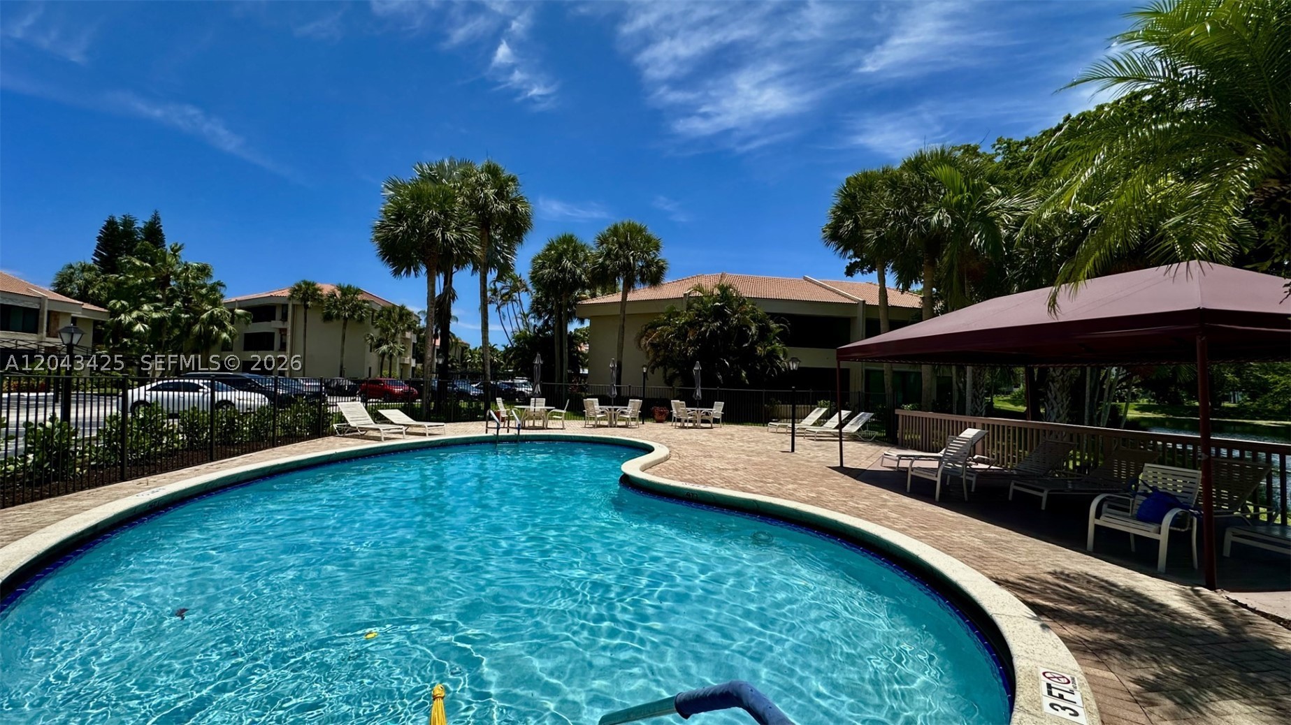 LA PAZ AT BOCA POINTE - Residential