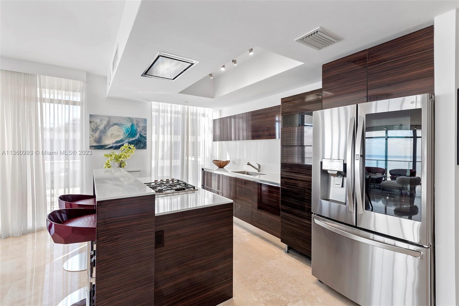 THE CARIBBEAN CONDO - Residential