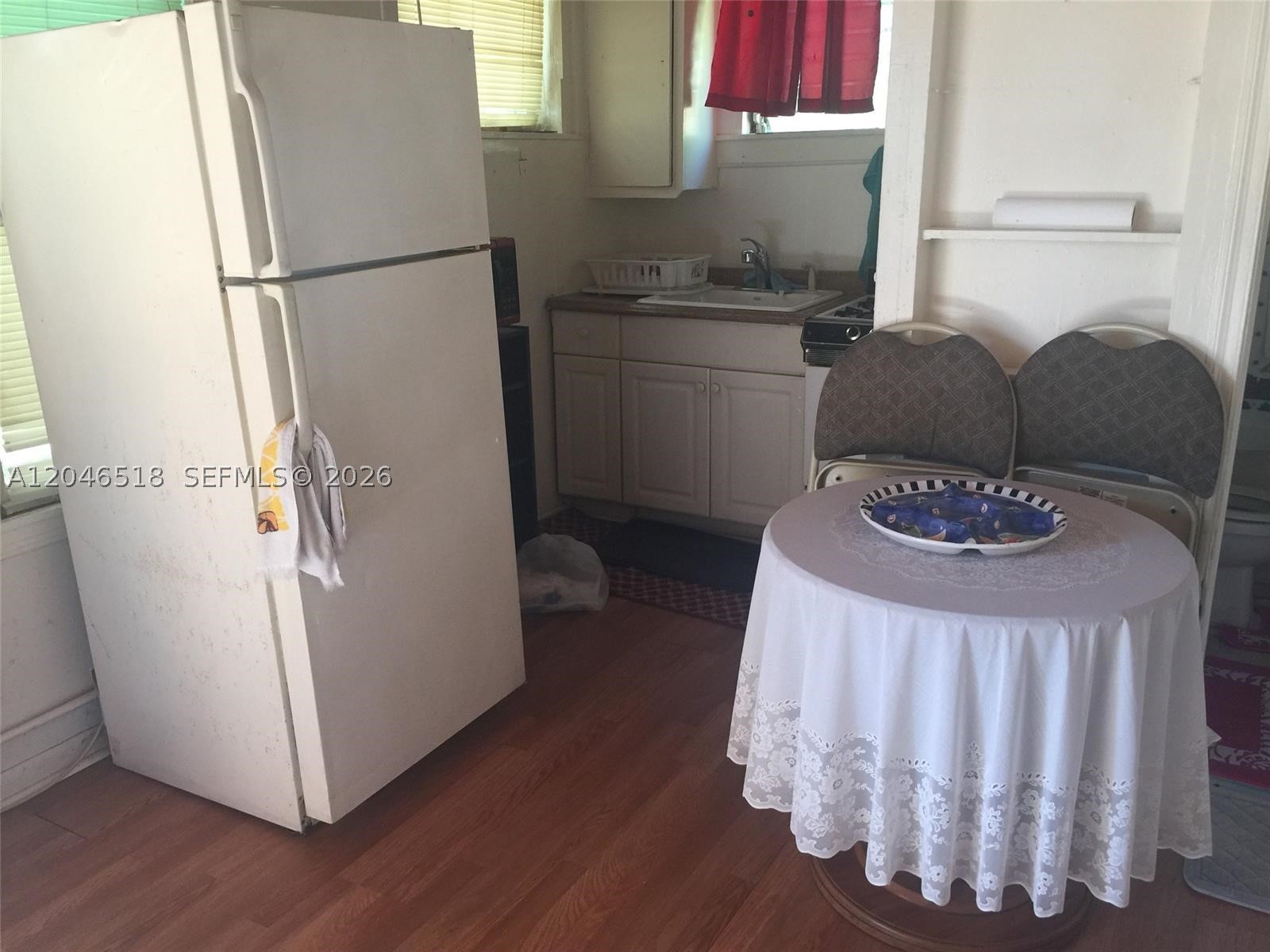 NORTH HOLLYWOOD - Residential Income
