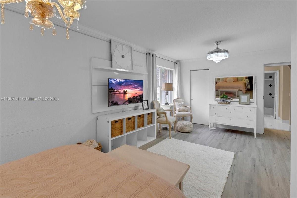 SHORES AT BOCA RATON PH 1 - Residential Lease