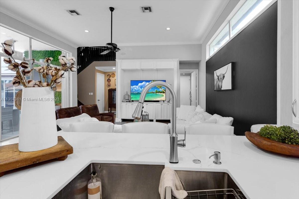 SHORES AT BOCA RATON PH 1 - Residential Lease