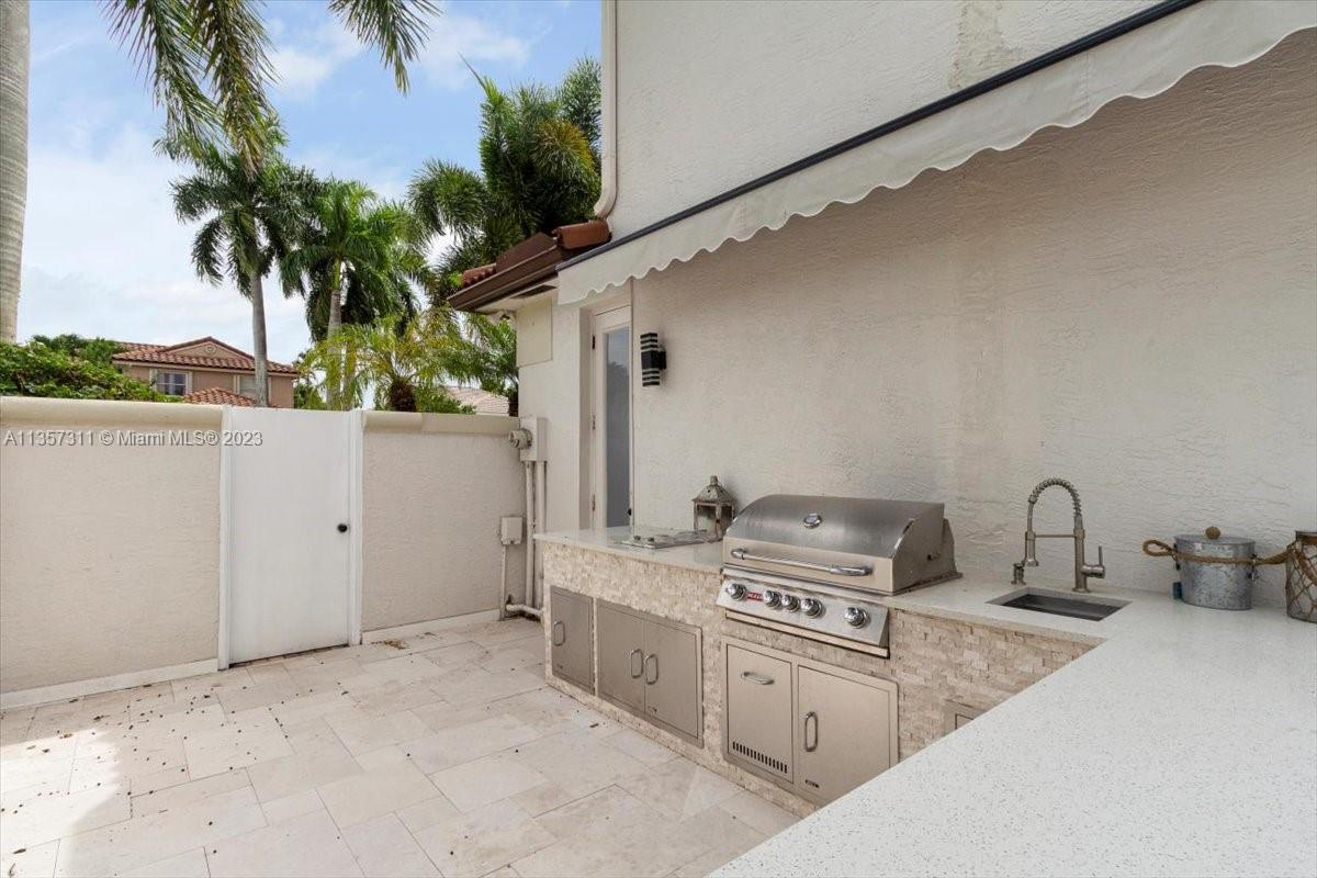 SHORES AT BOCA RATON PH 1 - Residential Lease