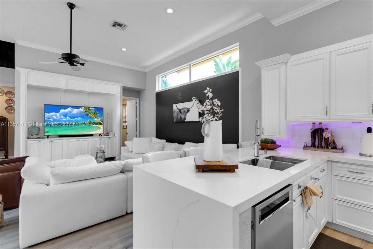 SHORES AT BOCA RATON PH 1 - Residential Lease