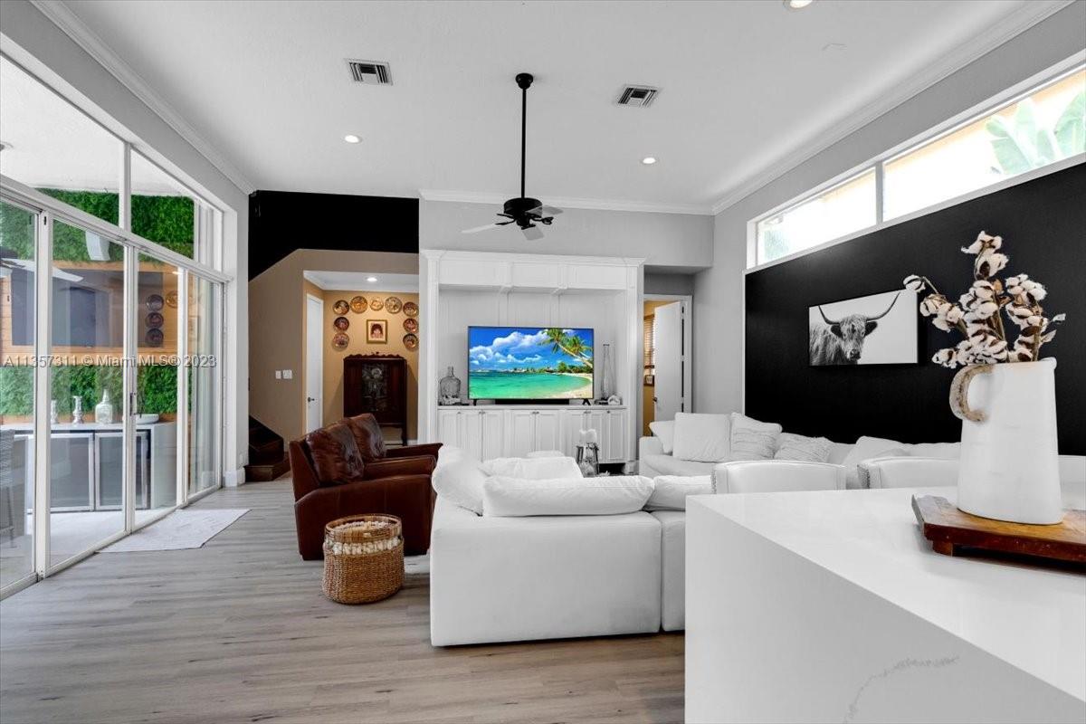 SHORES AT BOCA RATON PH 1 - Residential Lease