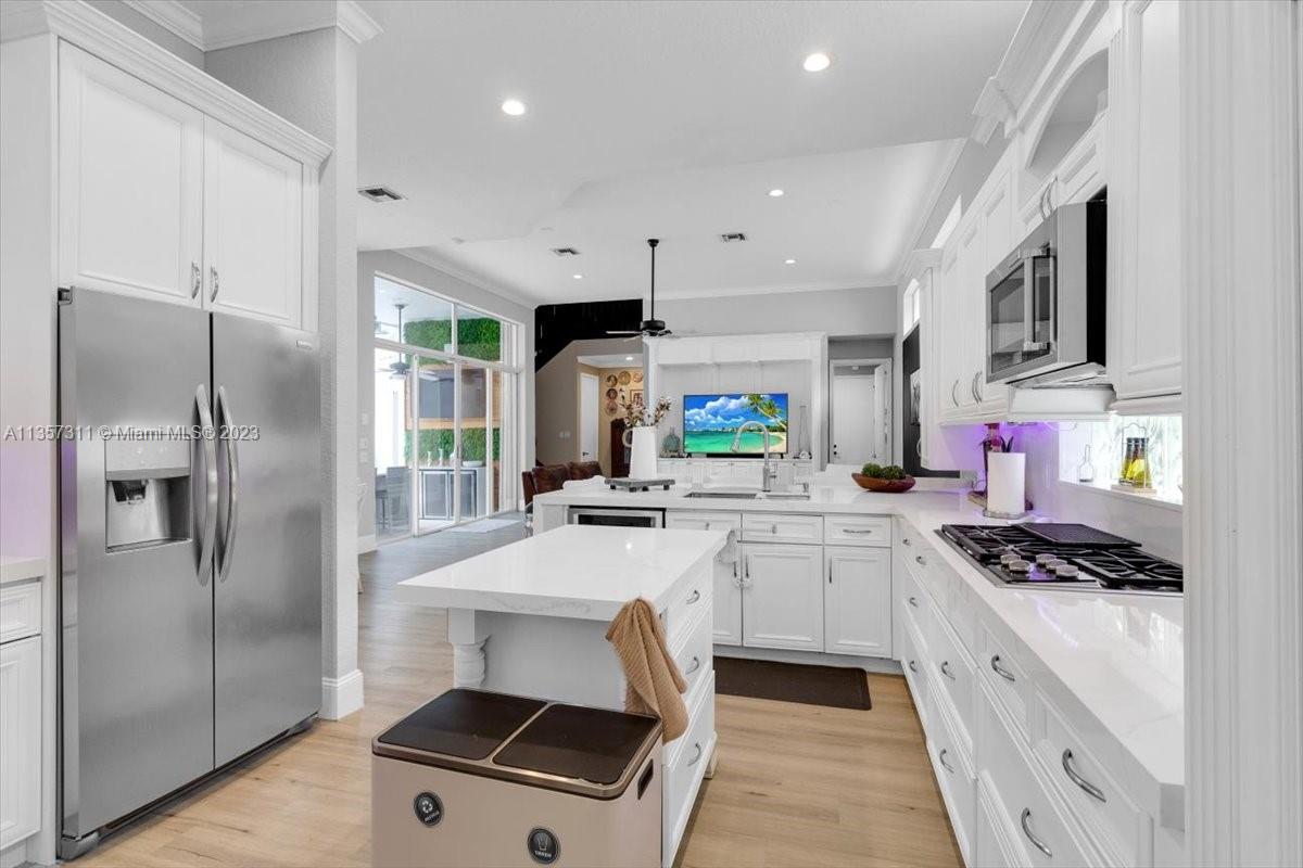 SHORES AT BOCA RATON PH 1 - Residential Lease