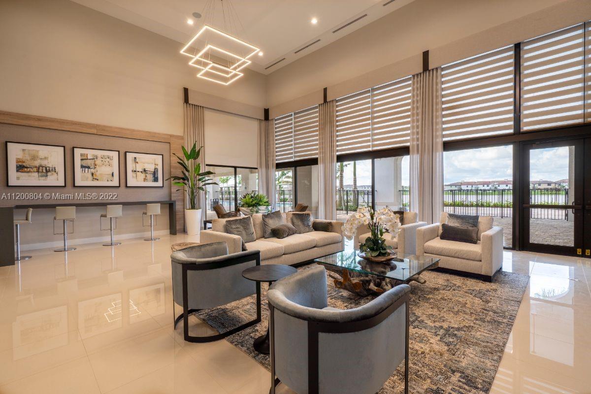 AQUABELLA NORTH - Residential Lease