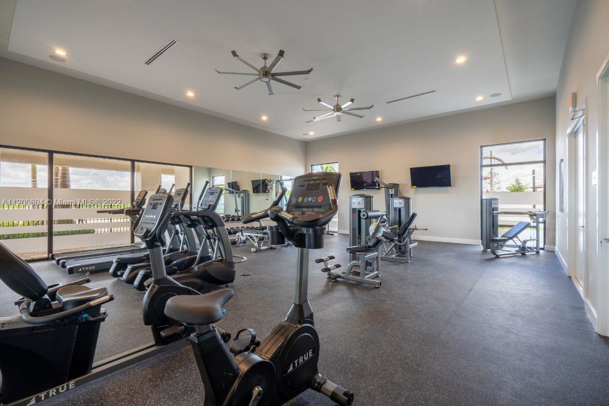 AQUABELLA NORTH - Residential Lease