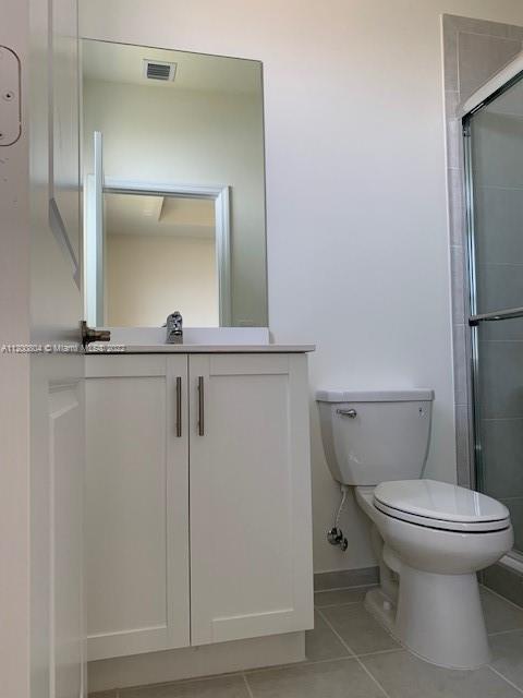 AQUABELLA NORTH - Residential Lease
