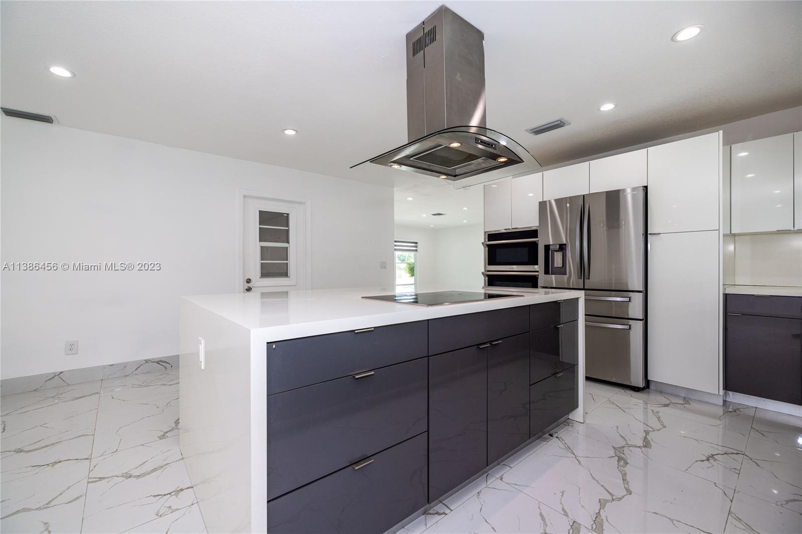 ORANGE TREE HOMES - Residential