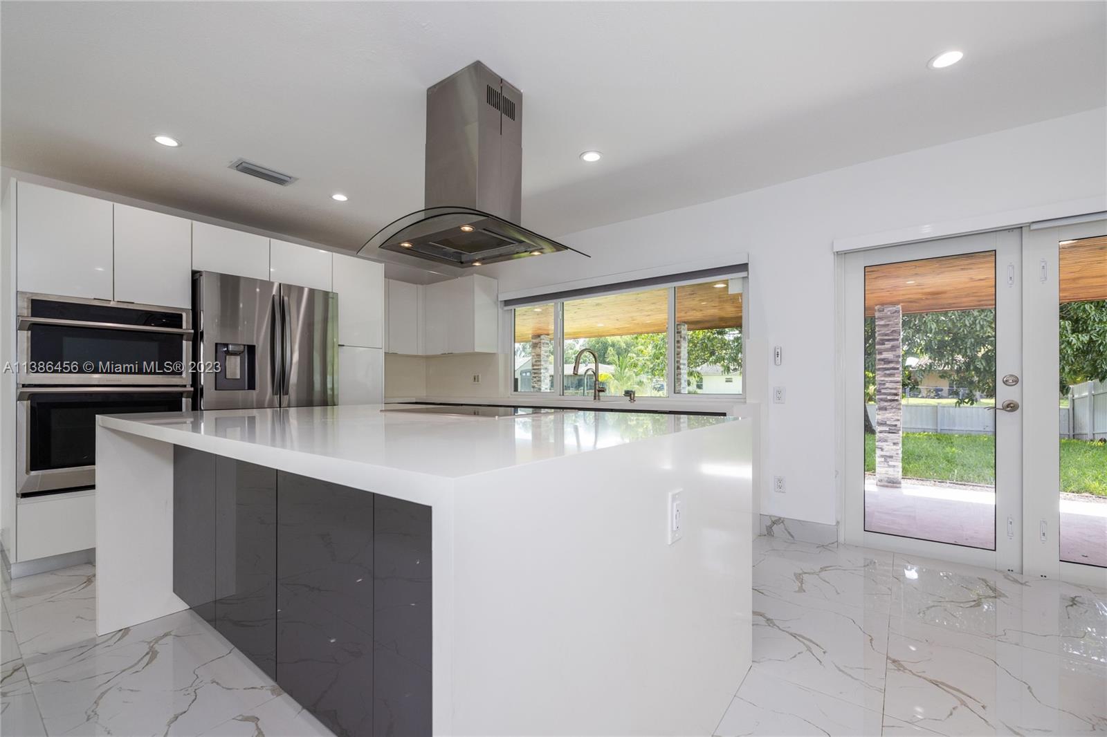 ORANGE TREE HOMES - Residential