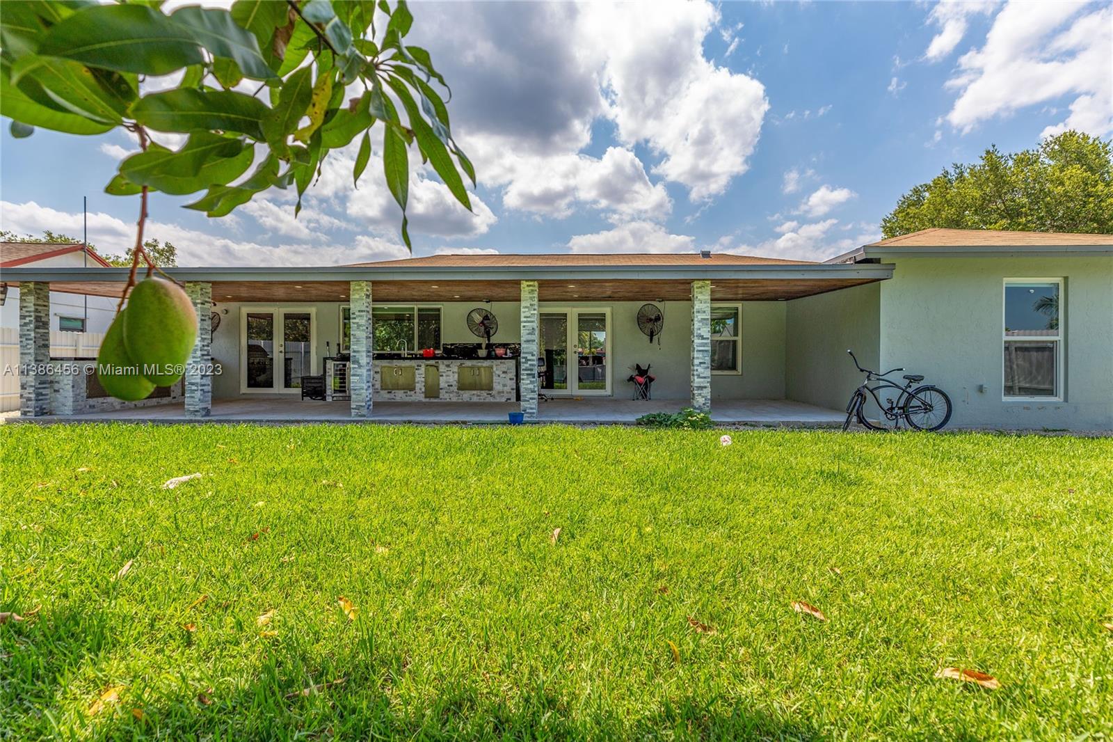 ORANGE TREE HOMES - Residential