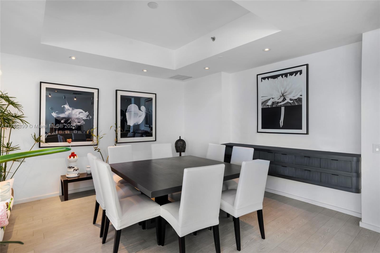 THE RESIDENCES AT THE BAT - Residential