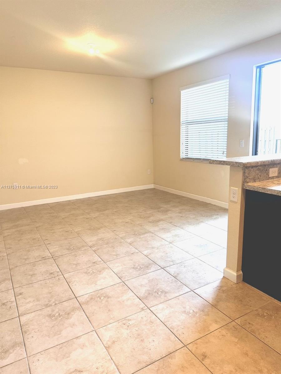 SILVER PALM WEST - Residential Lease