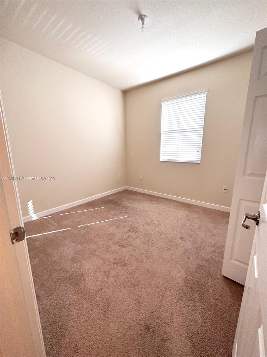 SILVER PALM WEST - Residential Lease