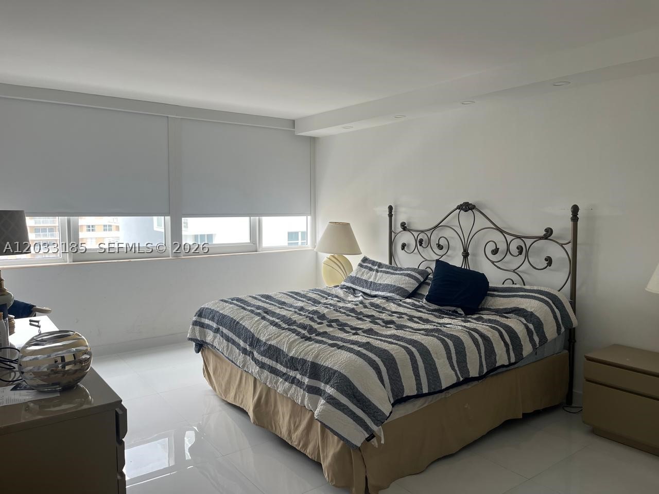 PARKER PLAZA ESTATES COND - Residential