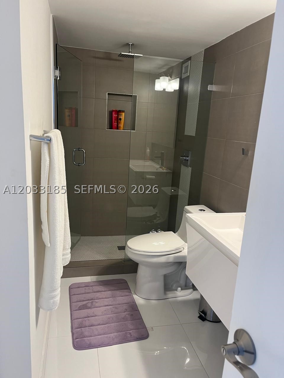 PARKER PLAZA ESTATES COND - Residential