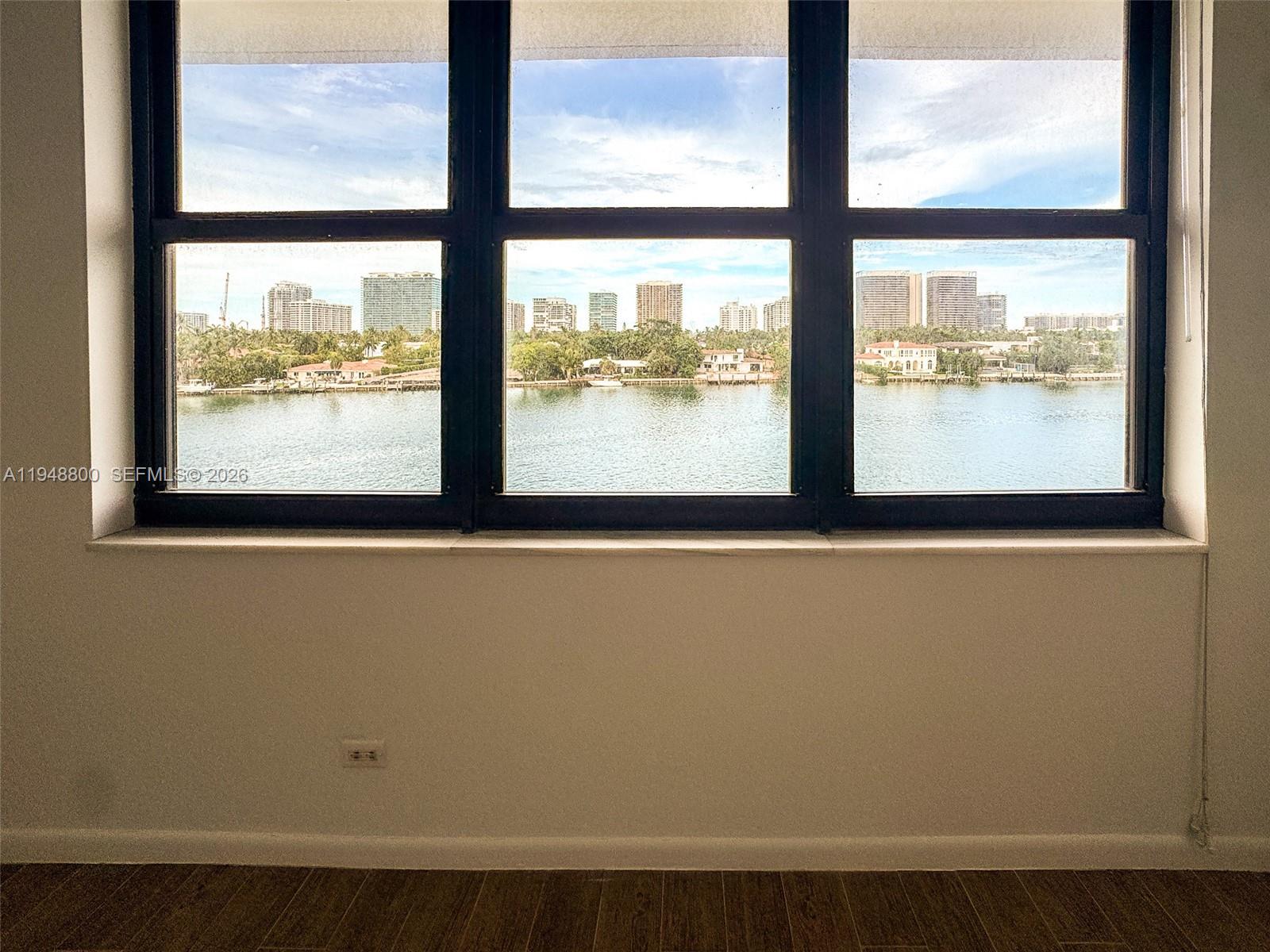 THE BELMONT CONDO - Residential