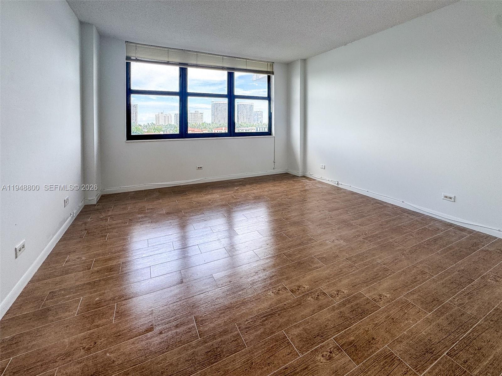 THE BELMONT CONDO - Residential