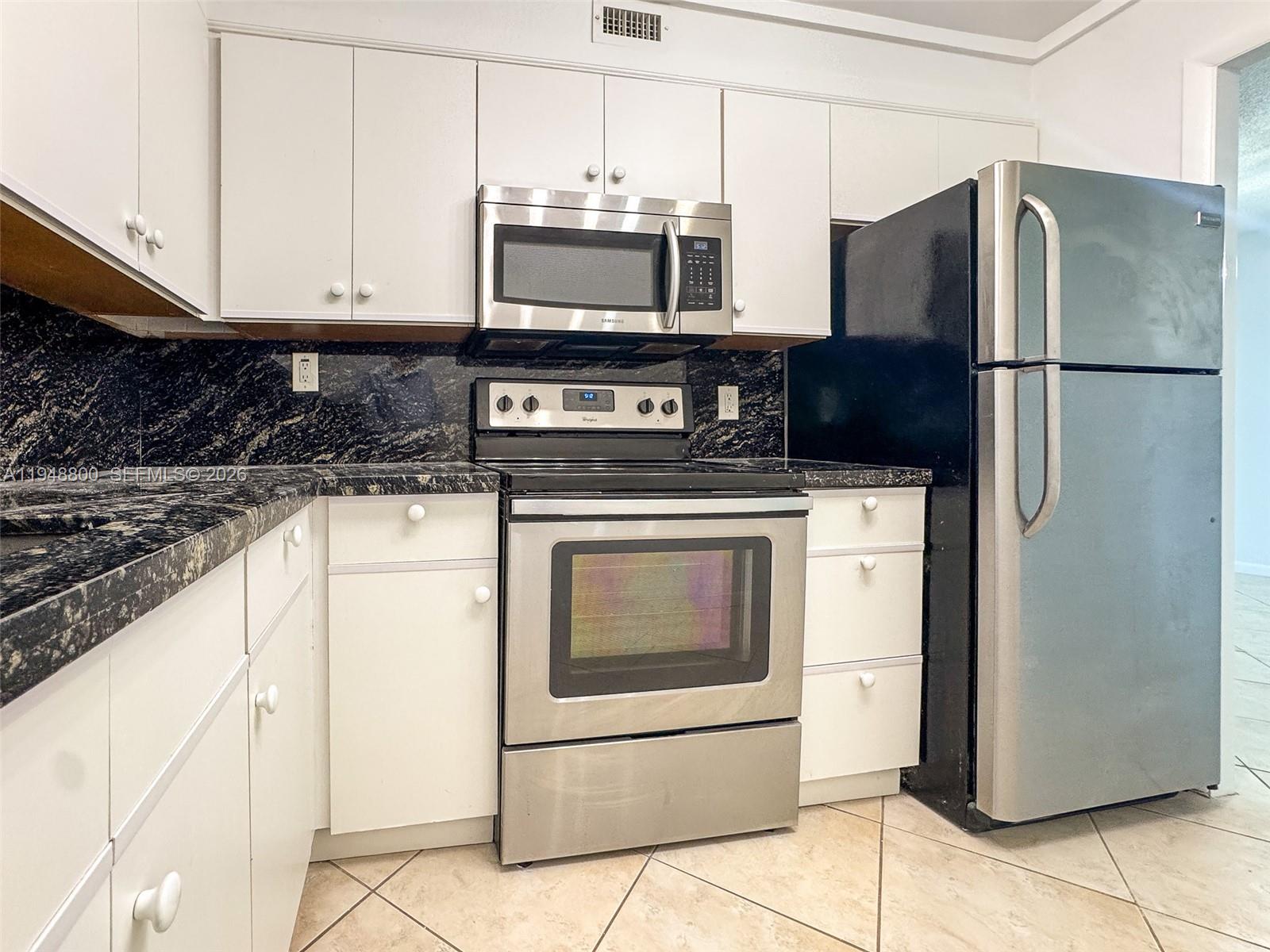 THE BELMONT CONDO - Residential