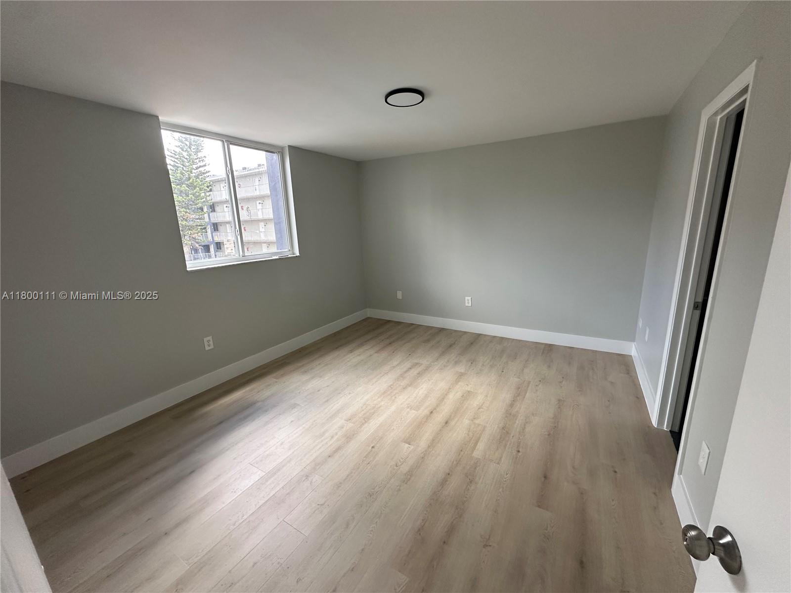 SAMARI LAKE EAST CONDO - Residential Lease