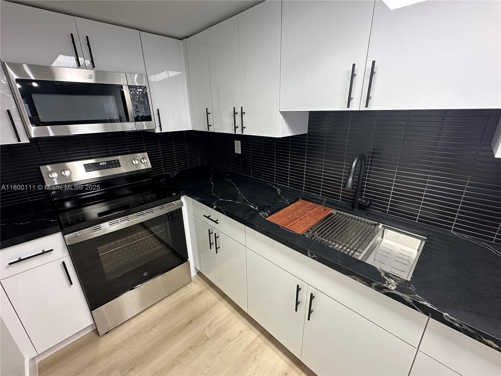 SAMARI LAKE EAST CONDO - Residential Lease