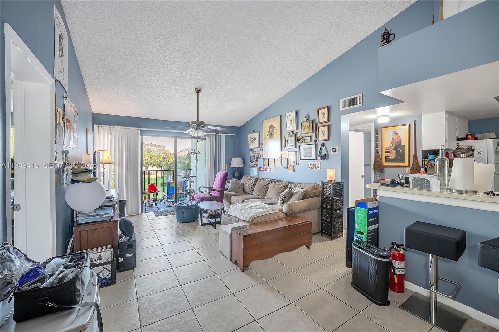 VISCONTI CONDO - Residential