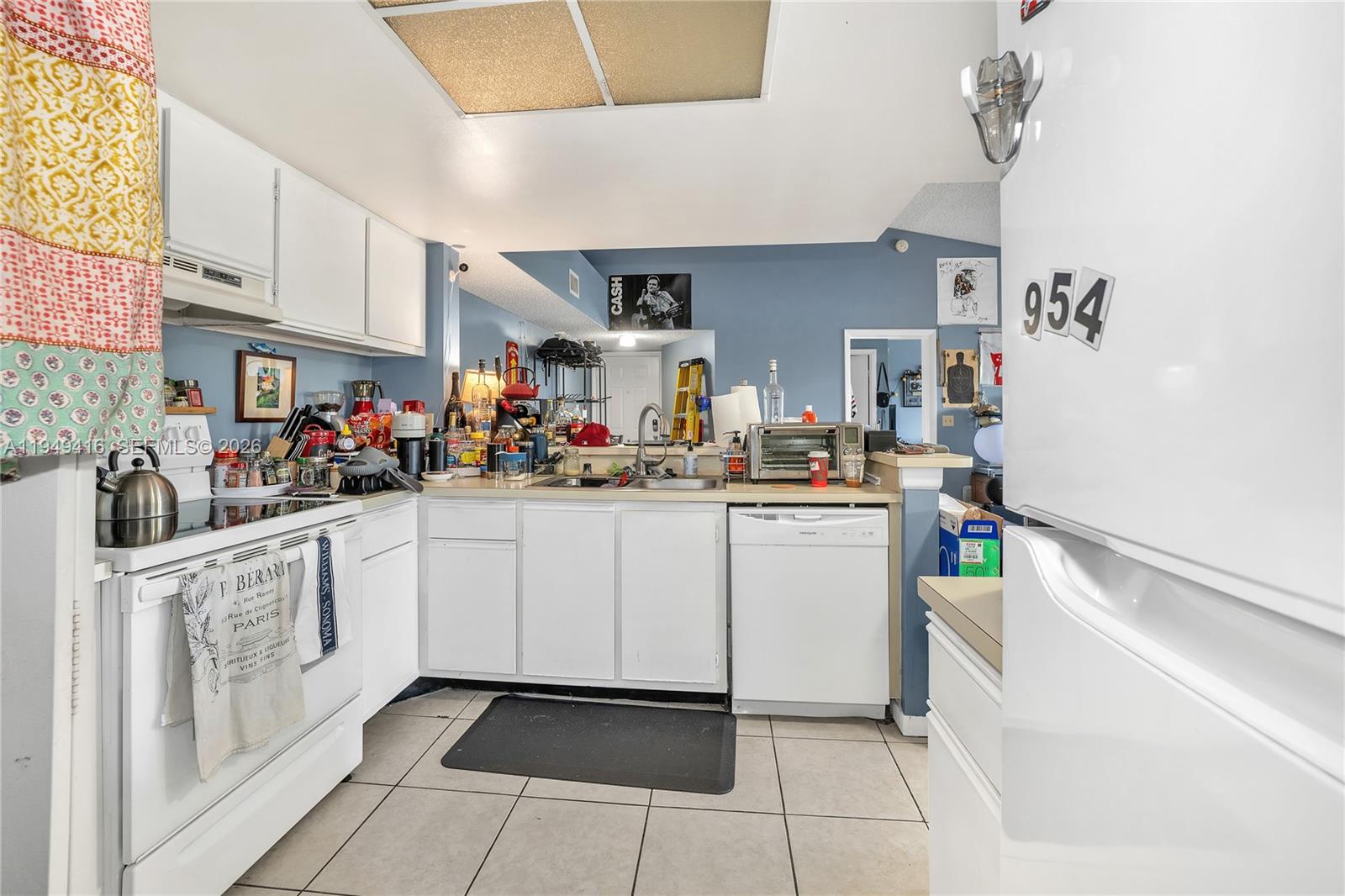VISCONTI CONDO - Residential
