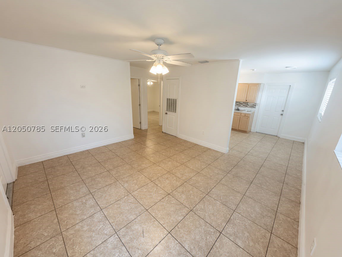 BONIE VILLAS SEC ONE - Residential Lease