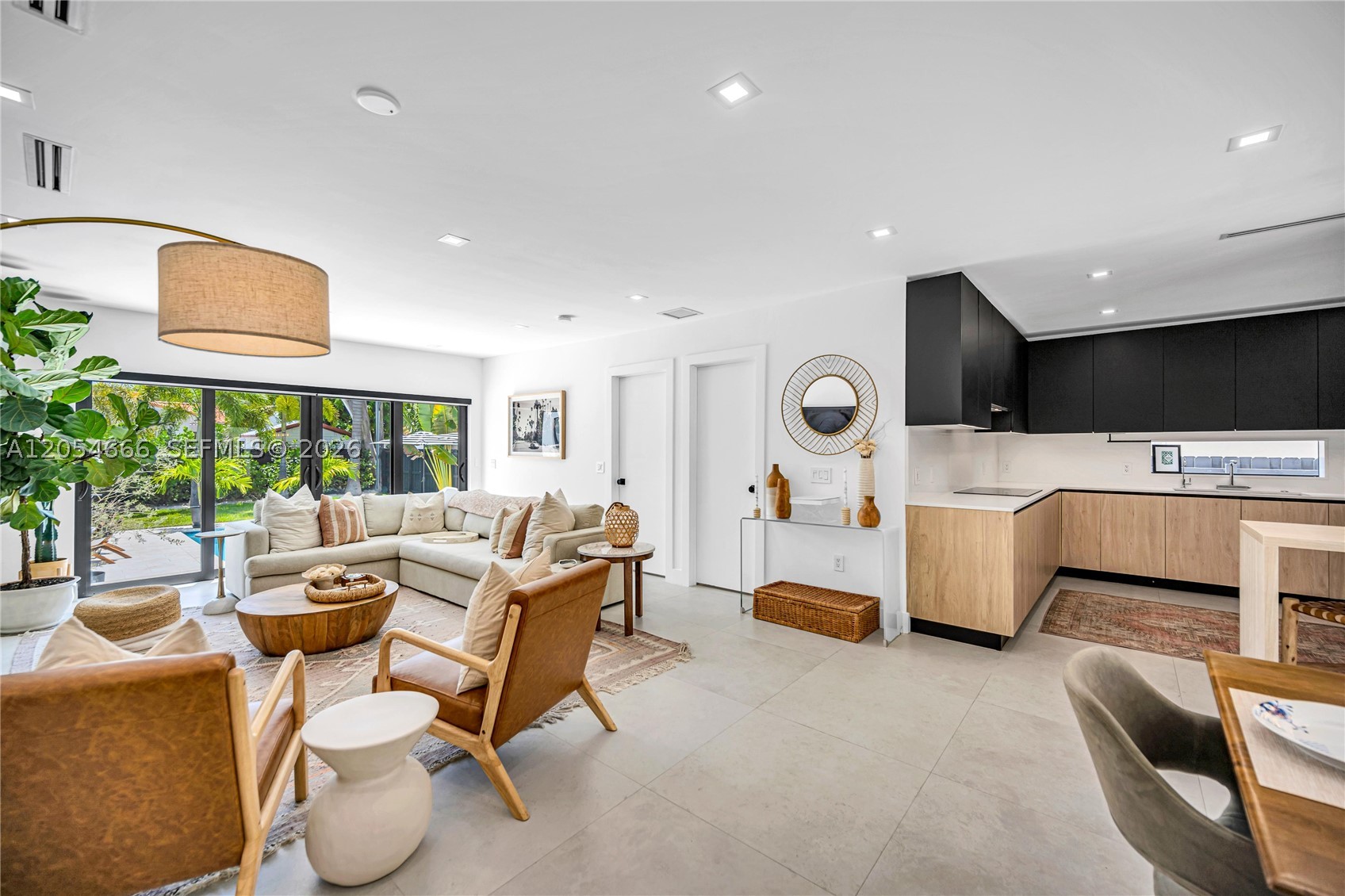 BRICKELL ESTATES - Residential