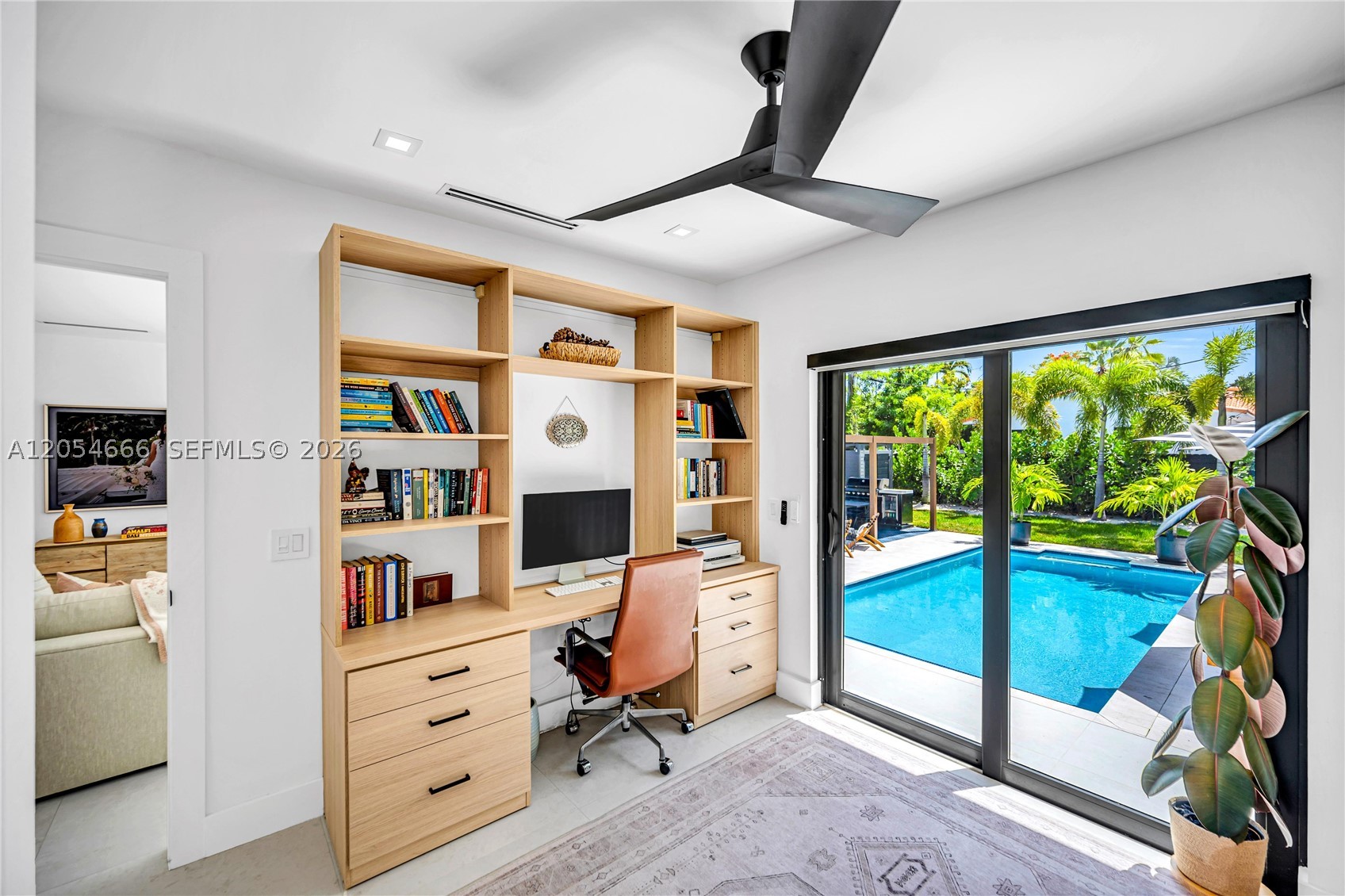 BRICKELL ESTATES - Residential