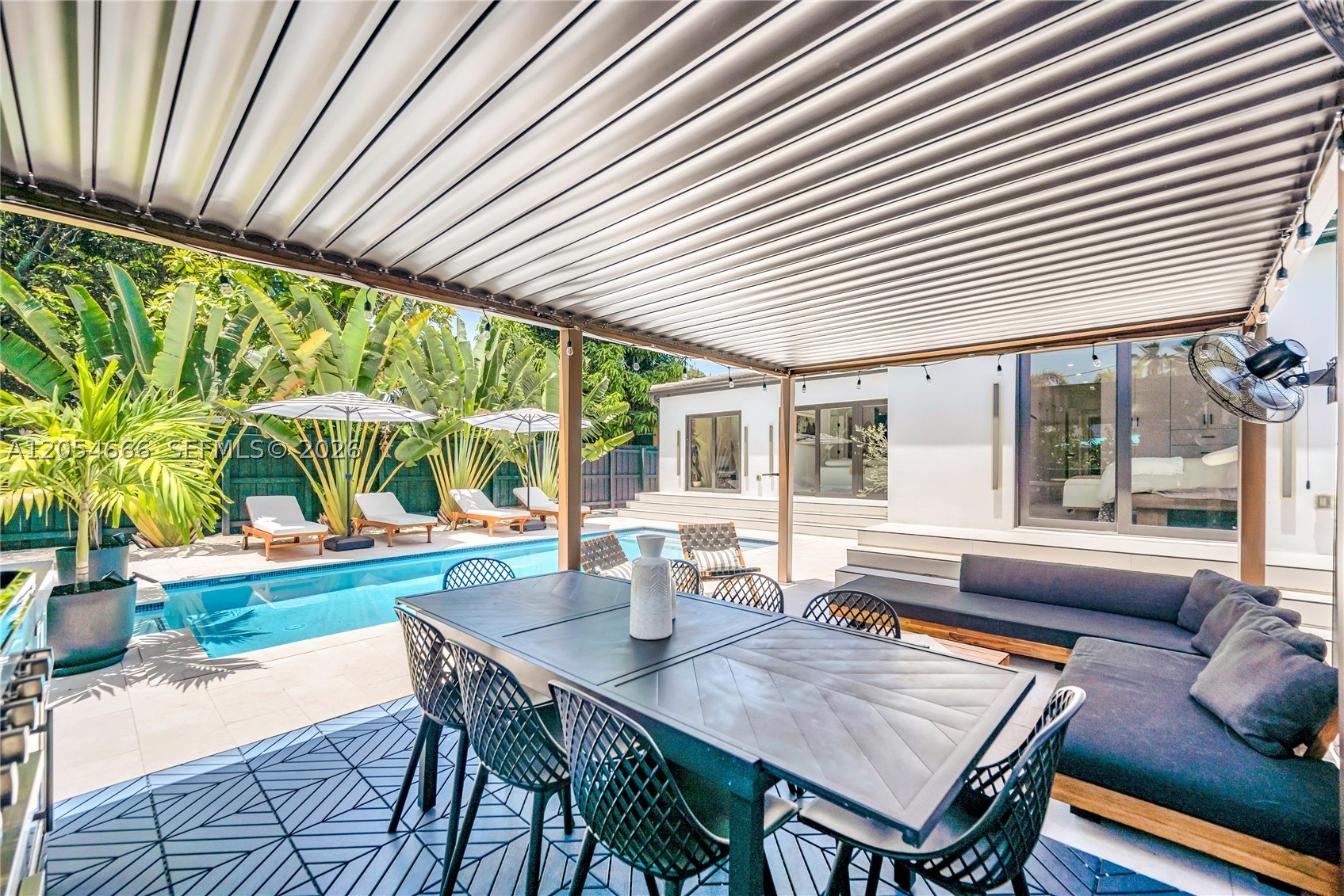 BRICKELL ESTATES - Residential