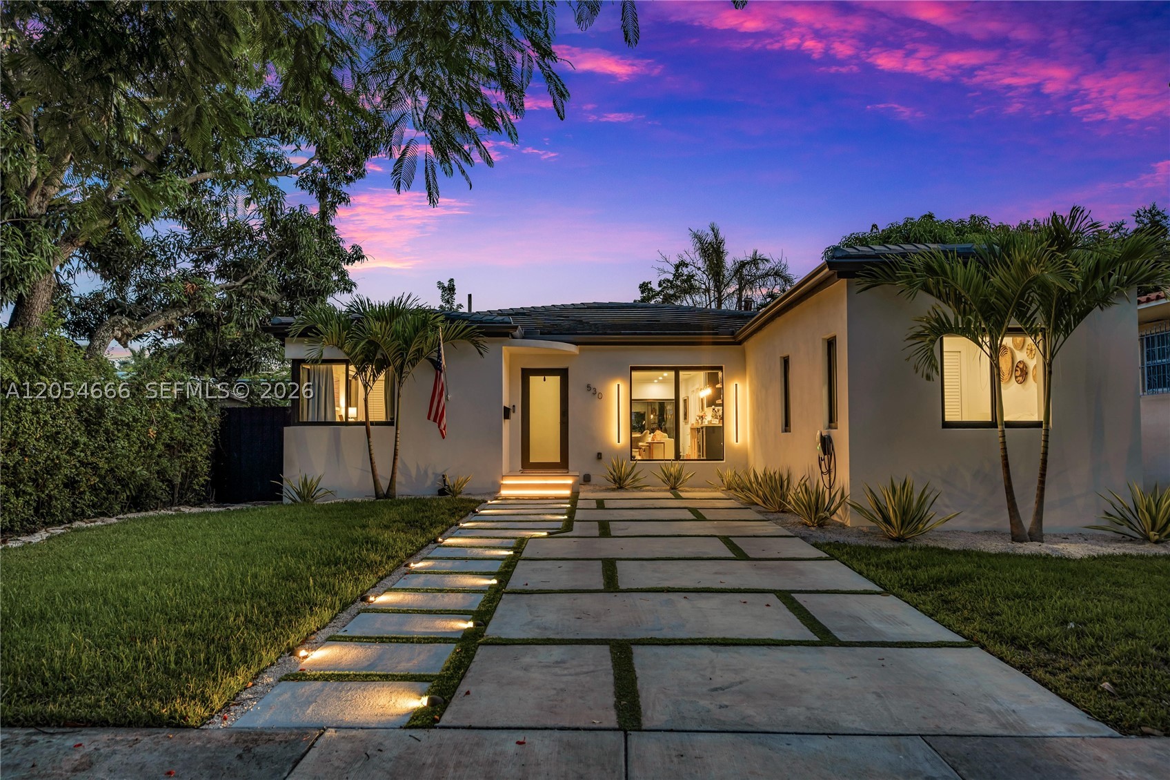 BRICKELL ESTATES - Residential