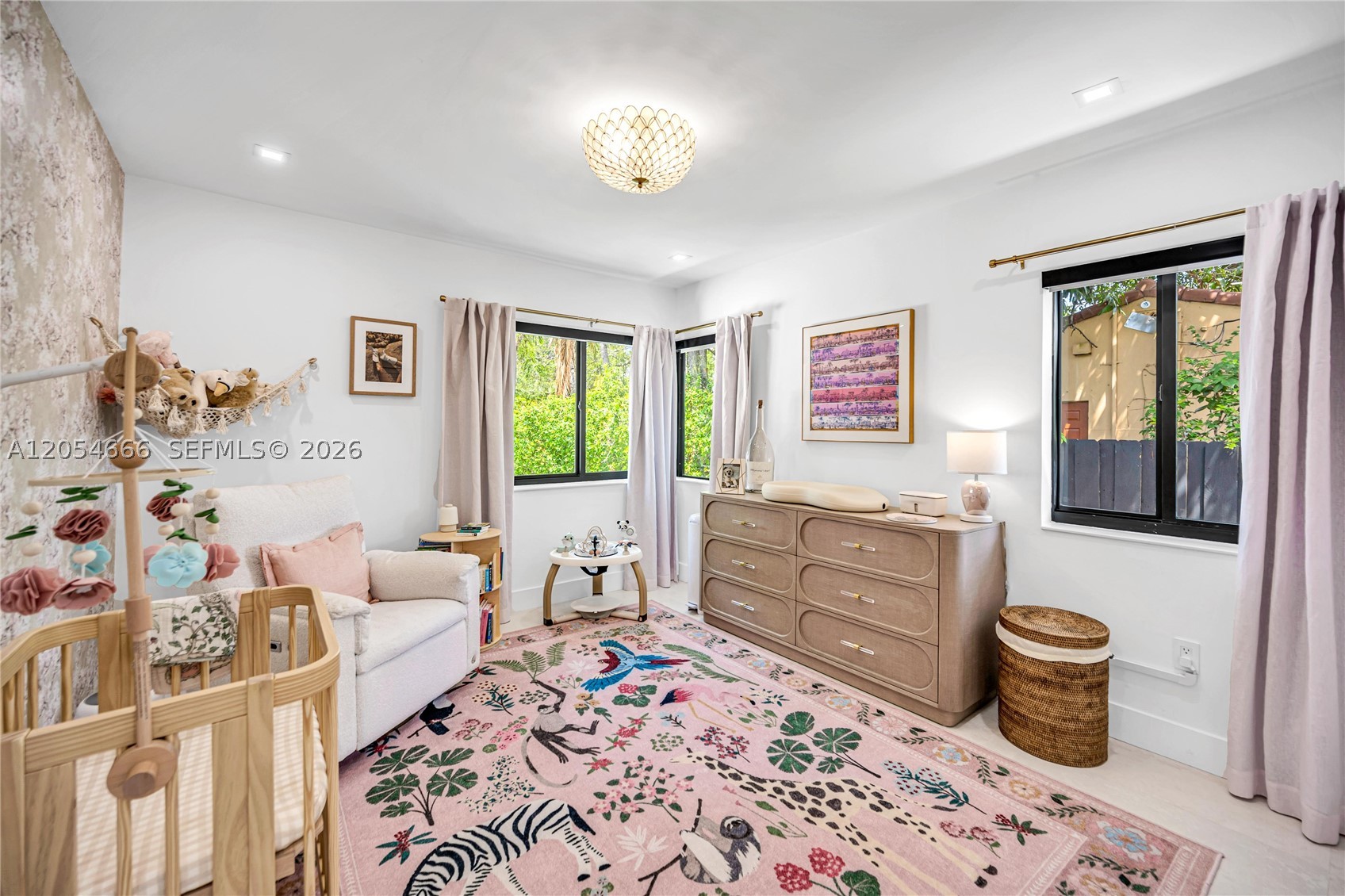 BRICKELL ESTATES - Residential