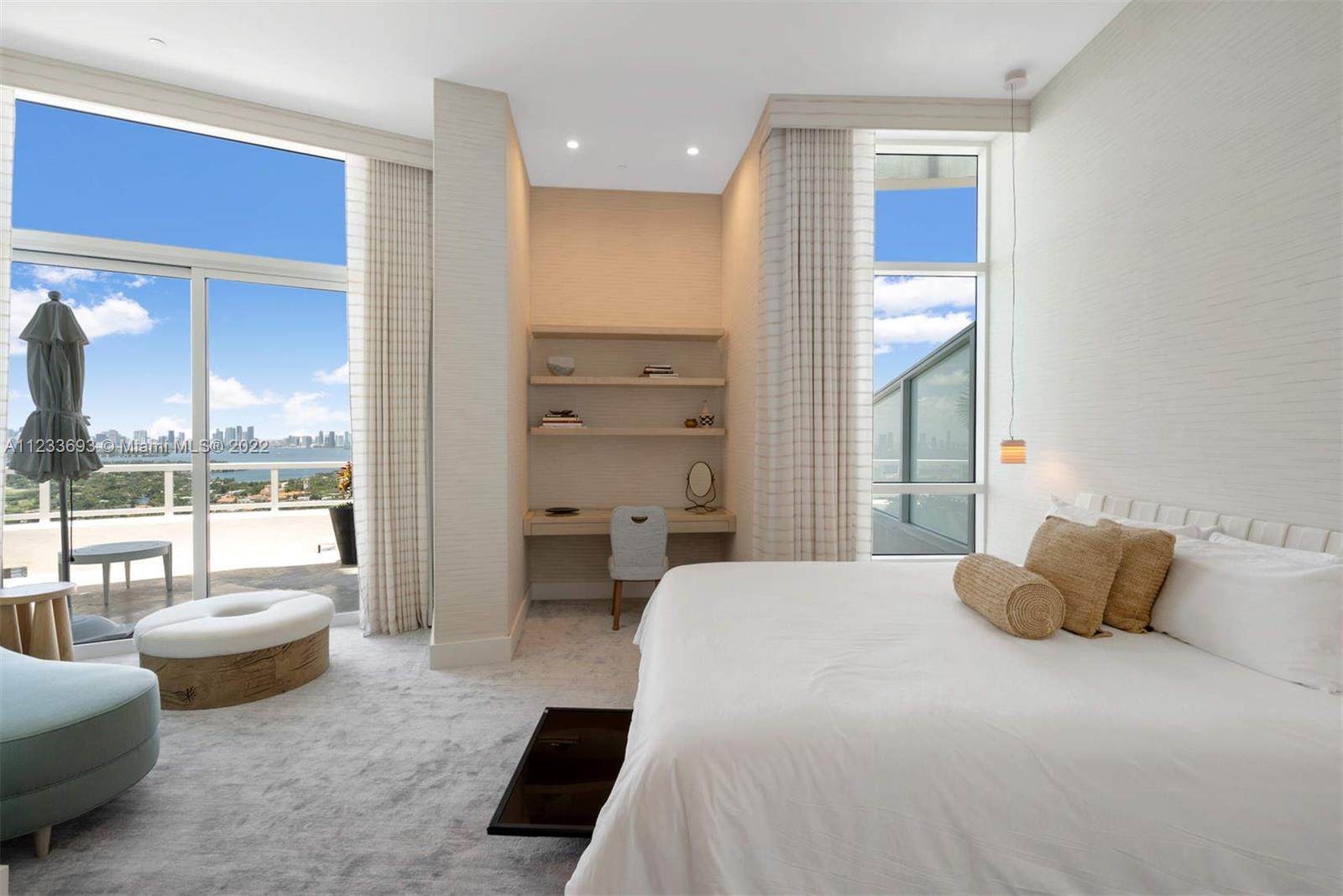 FONTAINEBLEAU II CONDO - Residential
