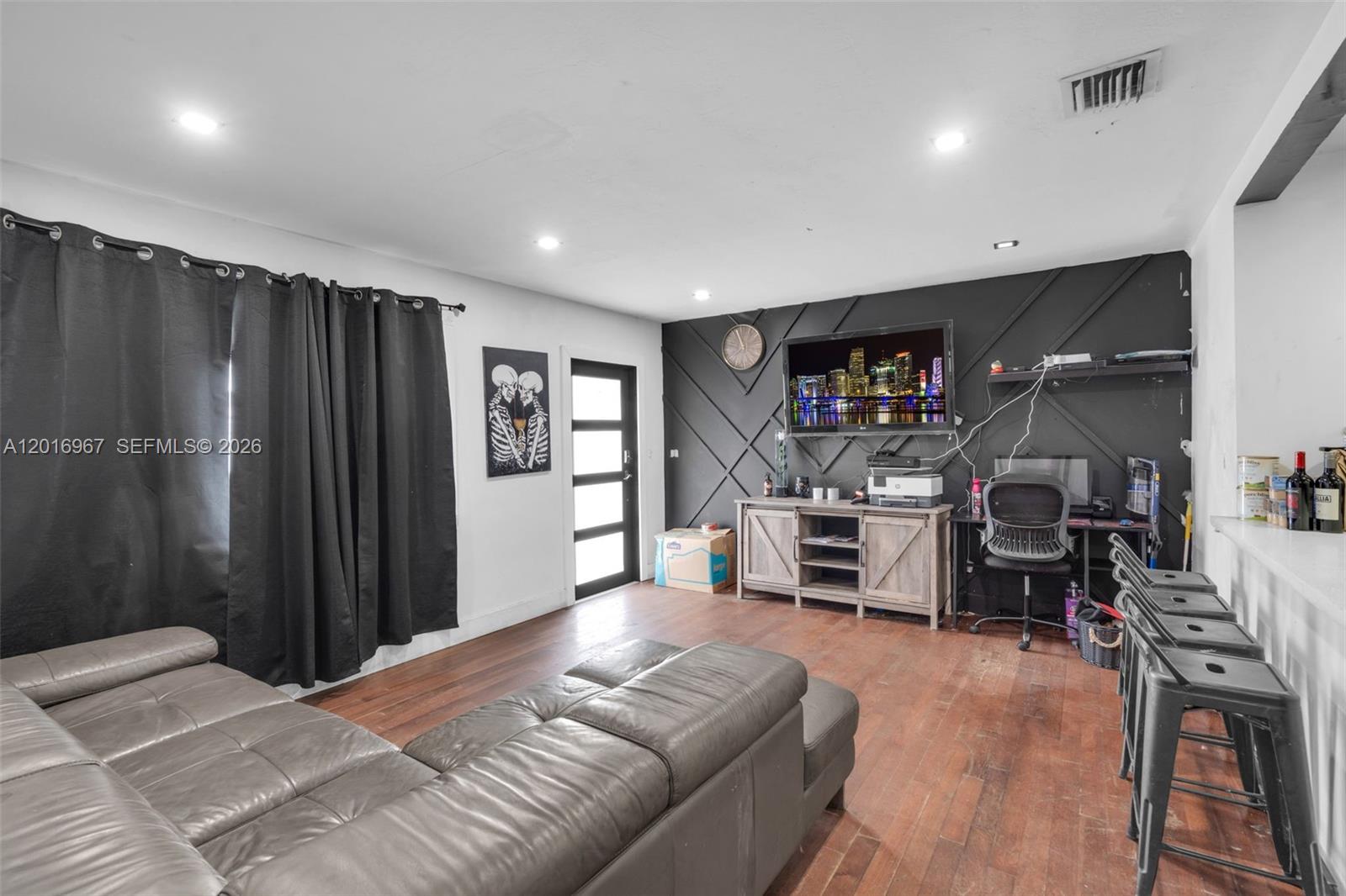 BOULEVARD HEIGHTS SEC 5 - Residential