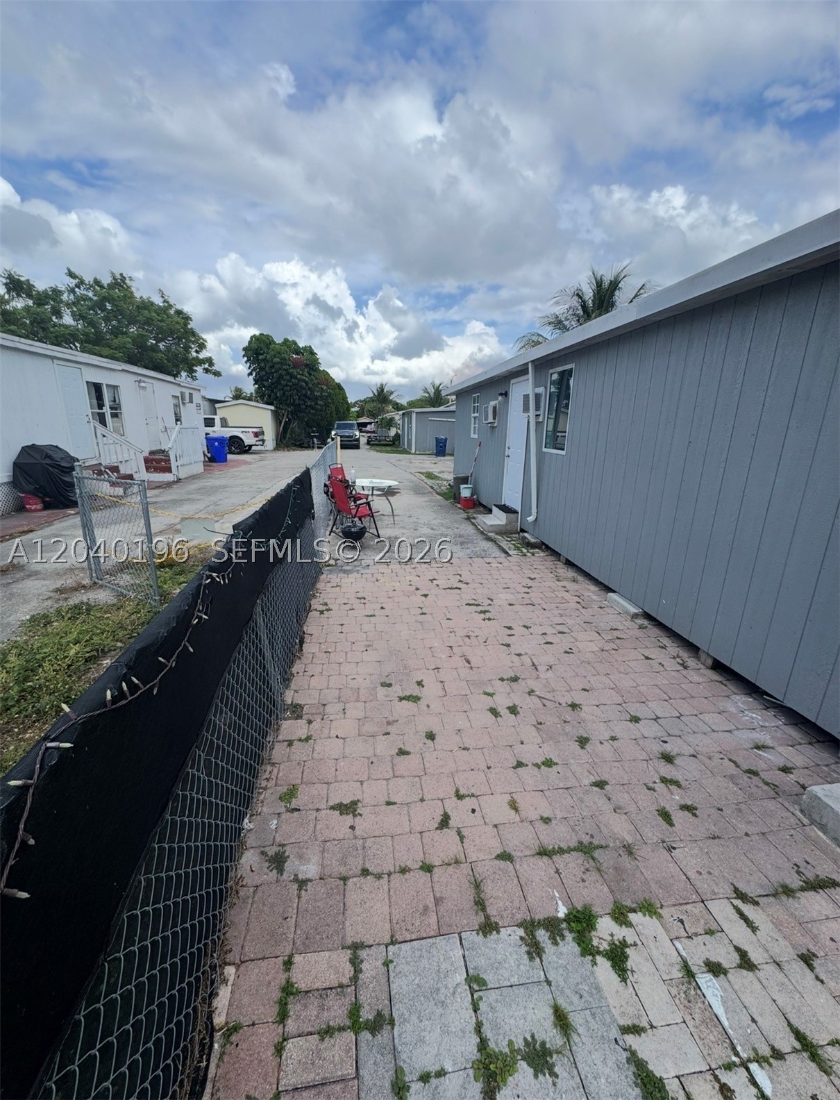 University Lakes - Residential