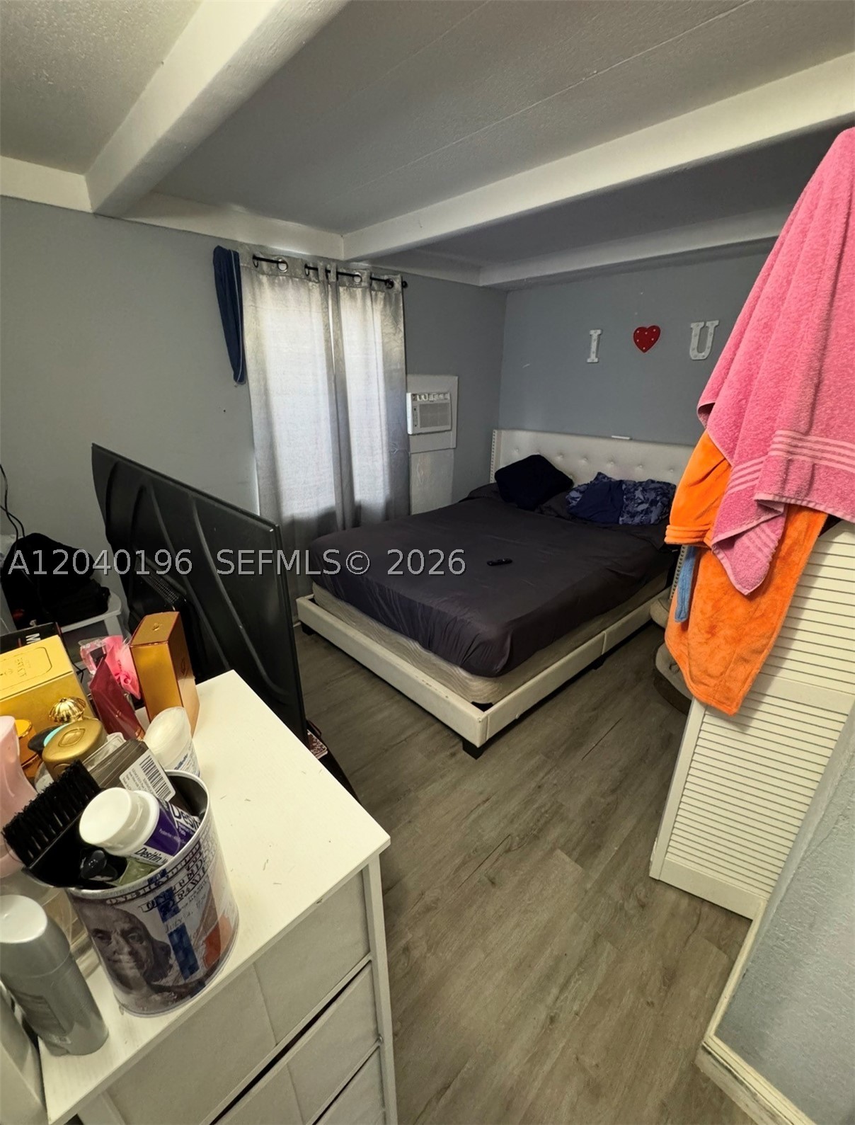 University Lakes - Residential