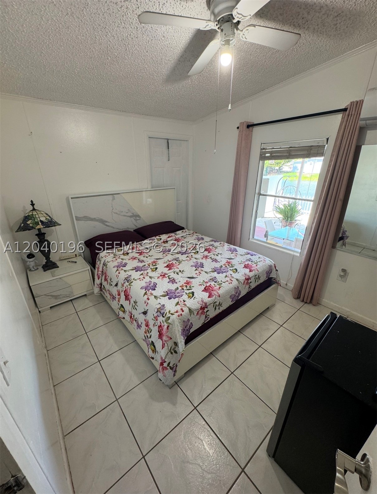 University Lakes - Residential