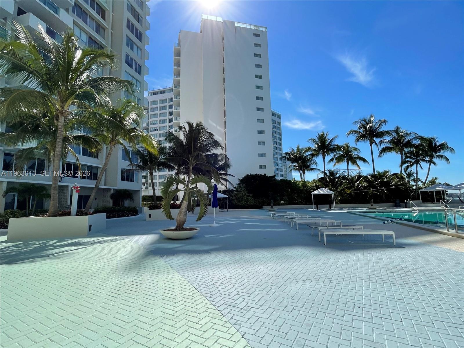 MIRADOR 1200 CONDO - Residential
