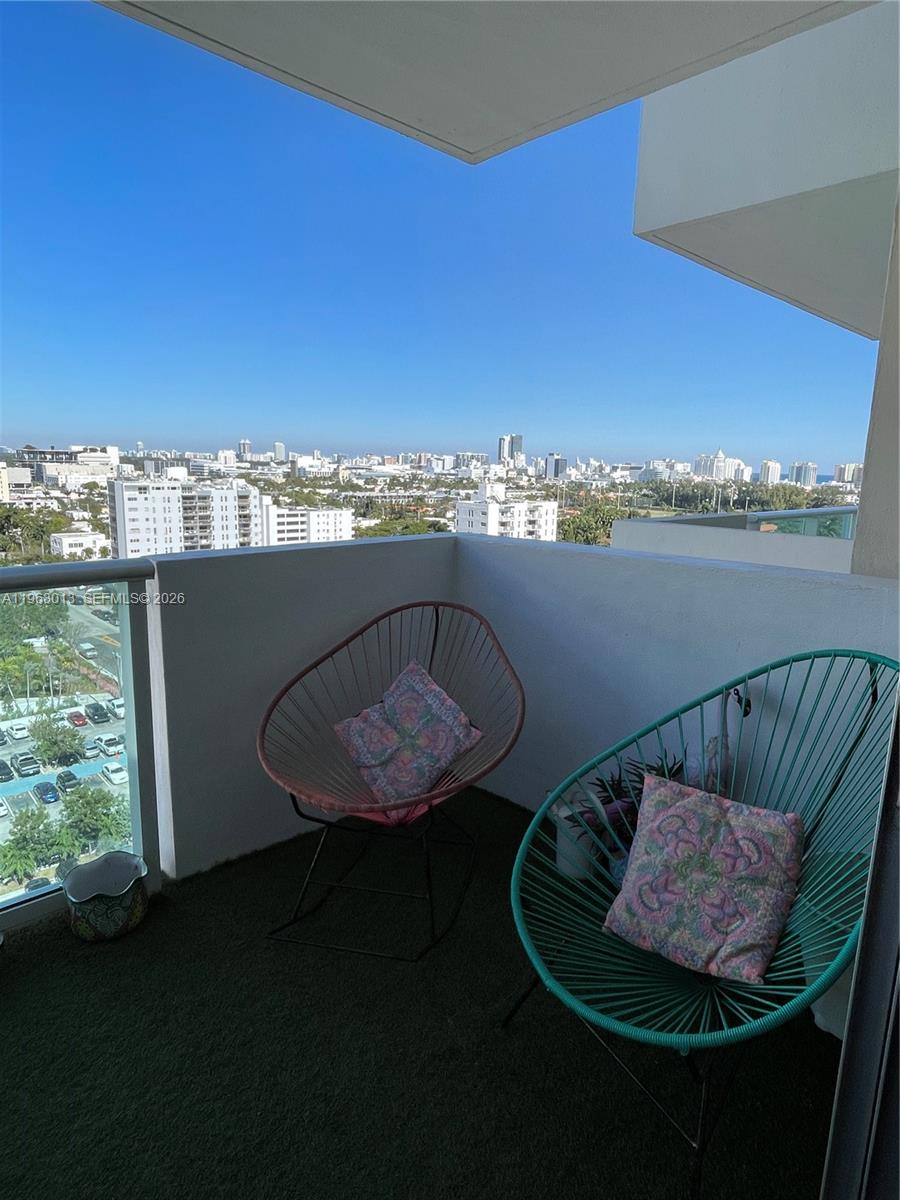 MIRADOR 1200 CONDO - Residential